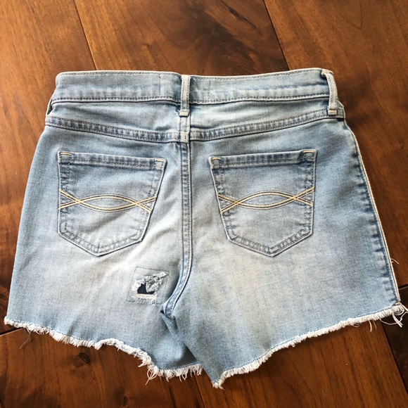 Abercrombie kids Jean shorts with lace sides size 13/14 - Picture 3 of 4